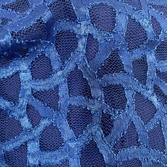 Strapless royal blue cocktail dress, perfect for wedding/homecoming - Picture 4 of 4